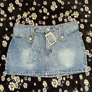 denim mini skirt w/ removable belt